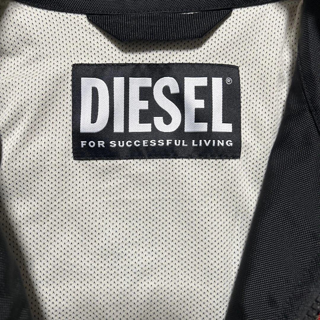 Z*1様 DIESEL　J-BLINK-A ジップアップジャケット グク着用