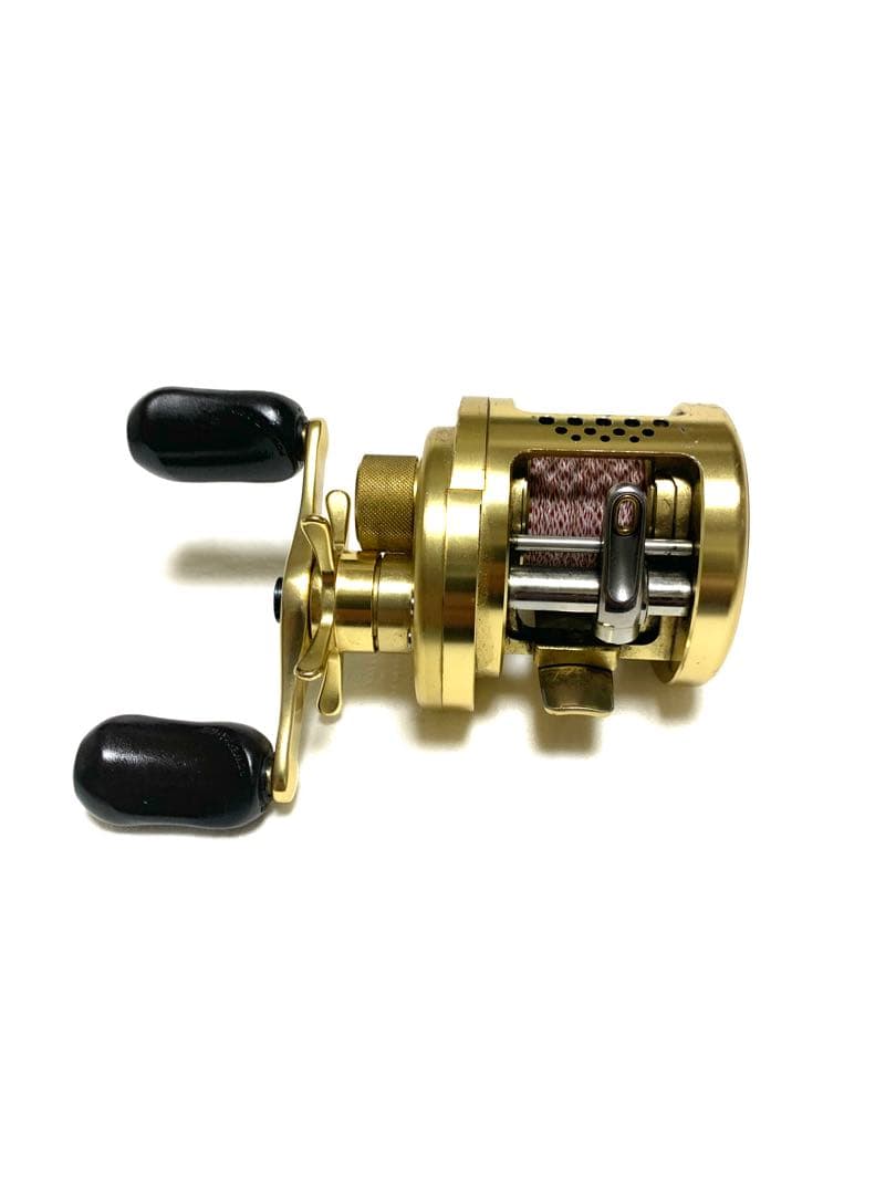 SHIMANO CALCUTTA CONQUEST 100ベイトリール