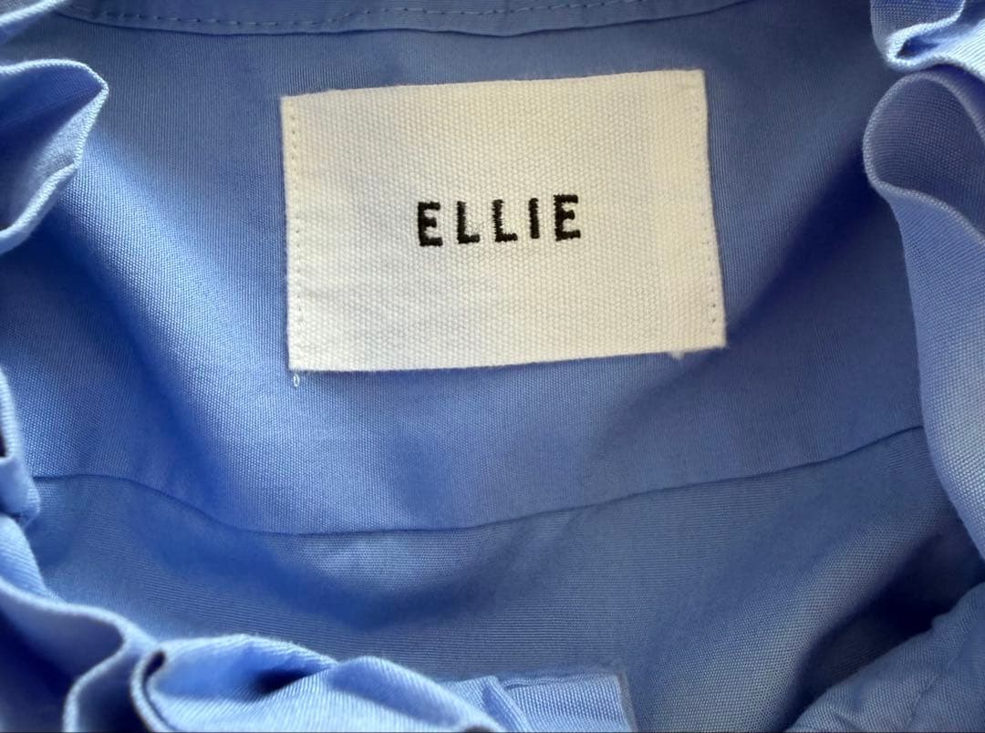 ELLIE エリー スタンドカラーブラウス　BLUE