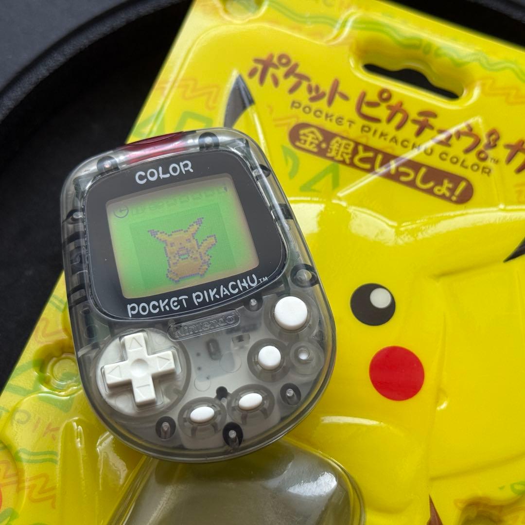 【極美品！】任天堂 ポケットピカチュウ！カラー　金・銀といっしょ！ 動作品