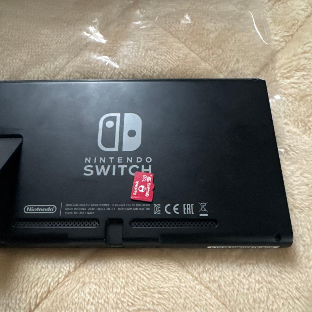☆*☆様 Nintendo Switch 本体 赤/青 Joy-Con付き　箱あ