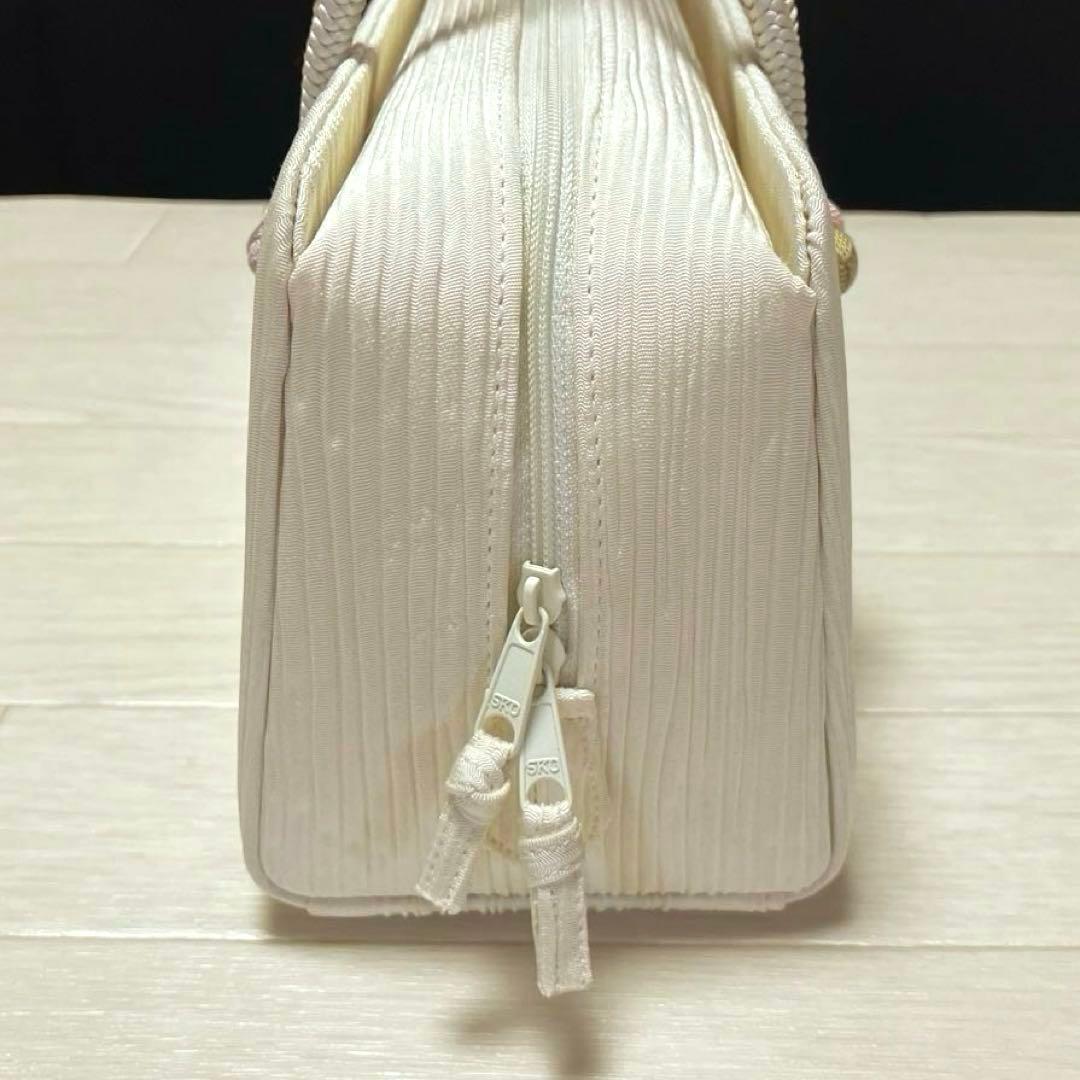 《美品》衿秀　利休バッグ　和装バッグ　小田巻　アイボリー　絹100%