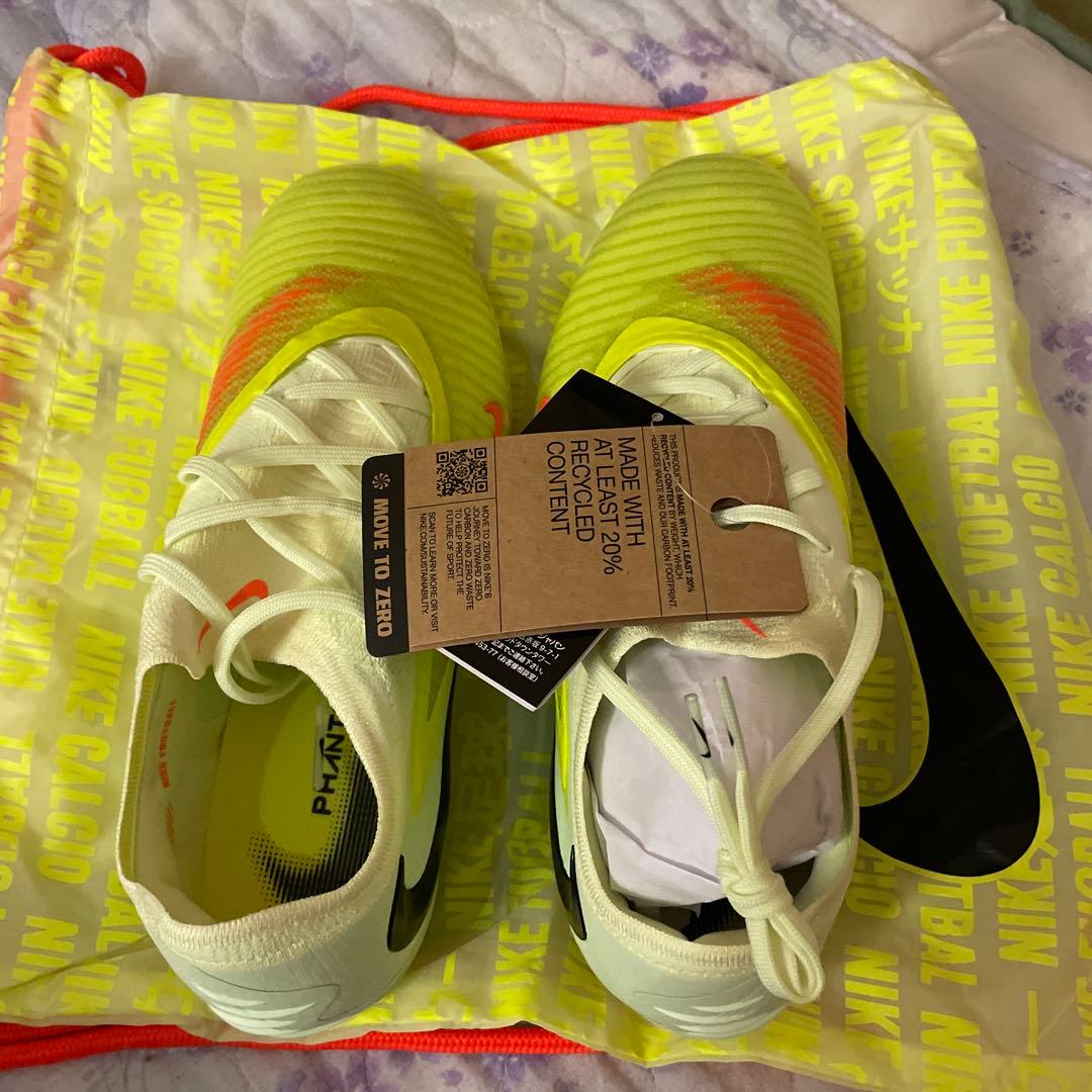 Nike Phantomサッカースパイク27cm人工芝用　トップモデル新品未使用