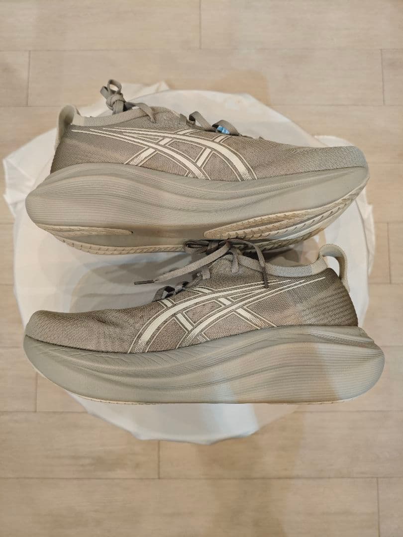 スパイク・シューズ ASICS GEL-NIMBUS 27 Size27.0cm