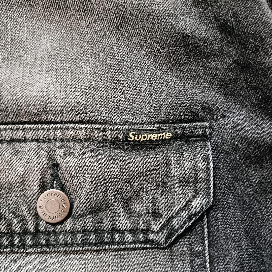 ジャケット・アウター Supreme Distressed Selvedge Trucker L