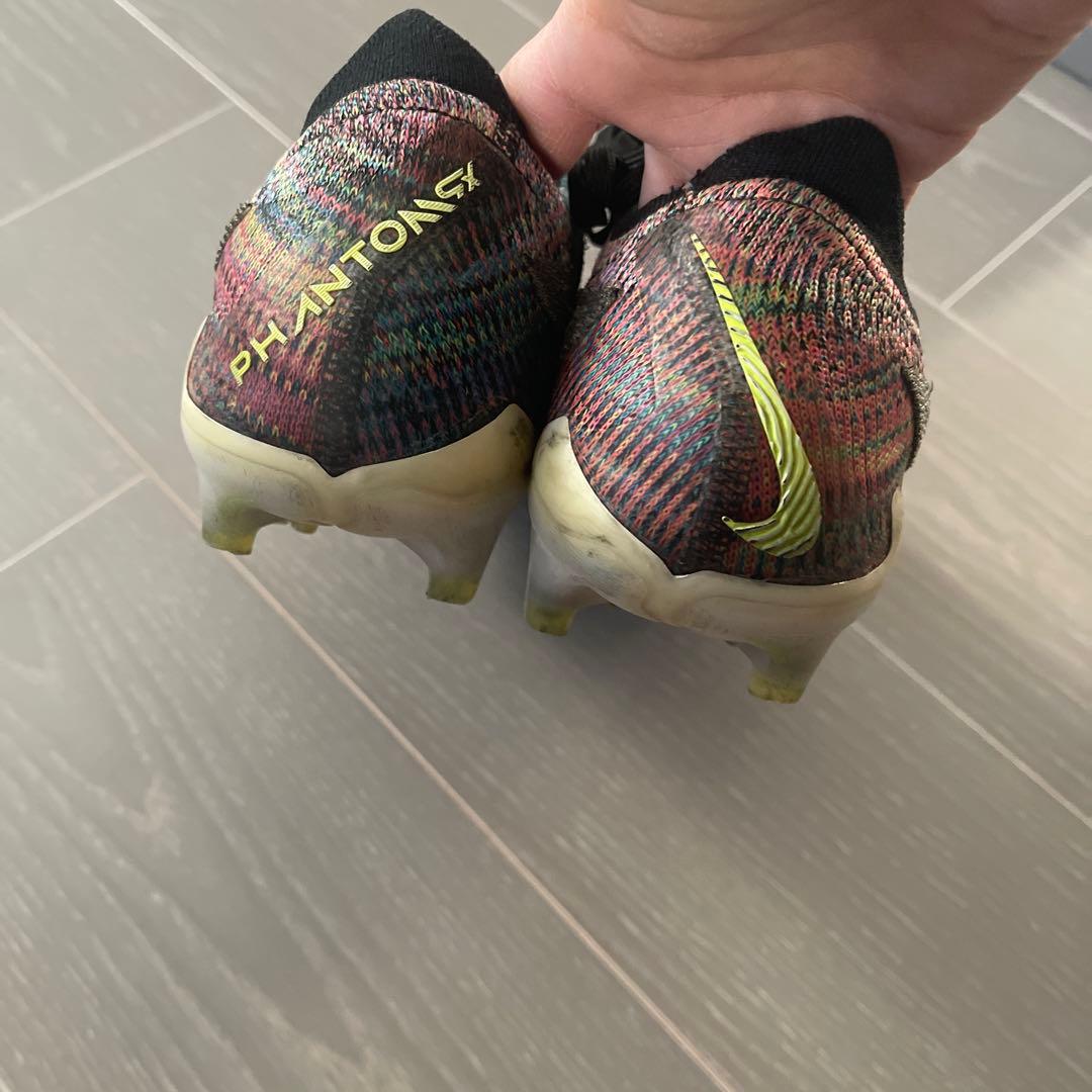 Nike Phantom サッカーシューズ