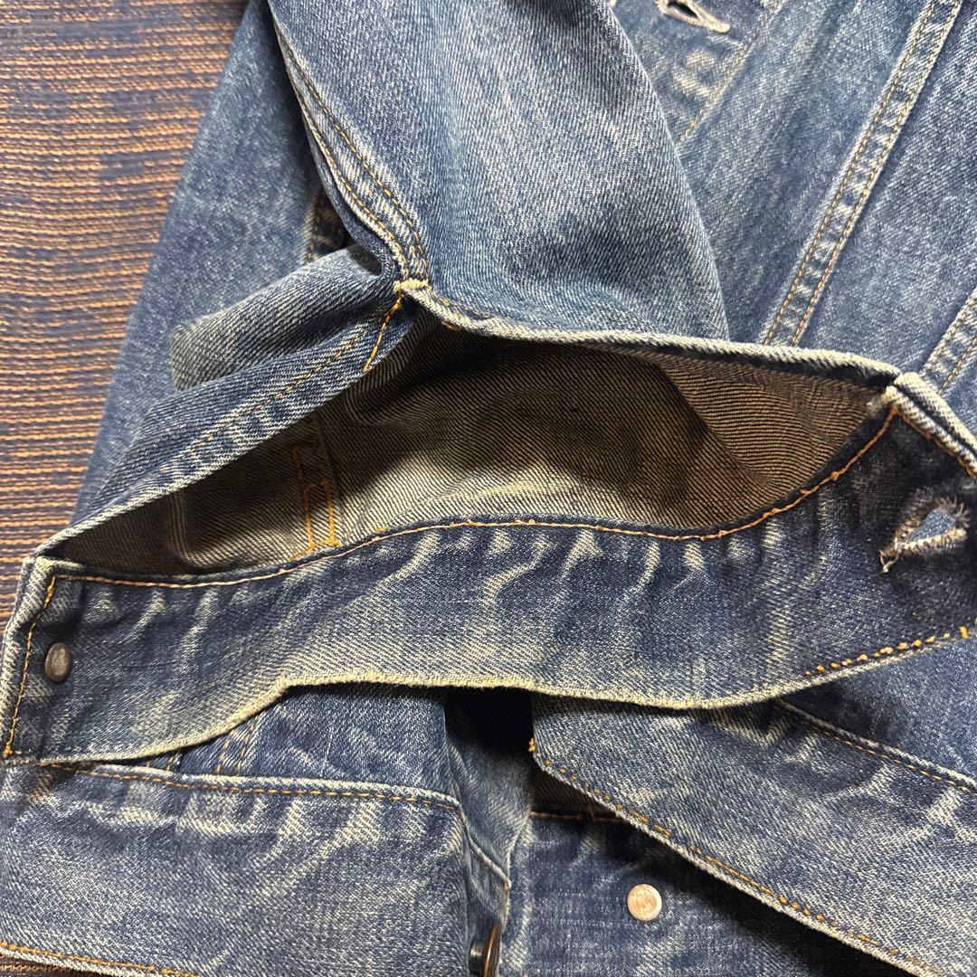 今日限定価格　Levi's 60年代70505 BIGE サイズ44