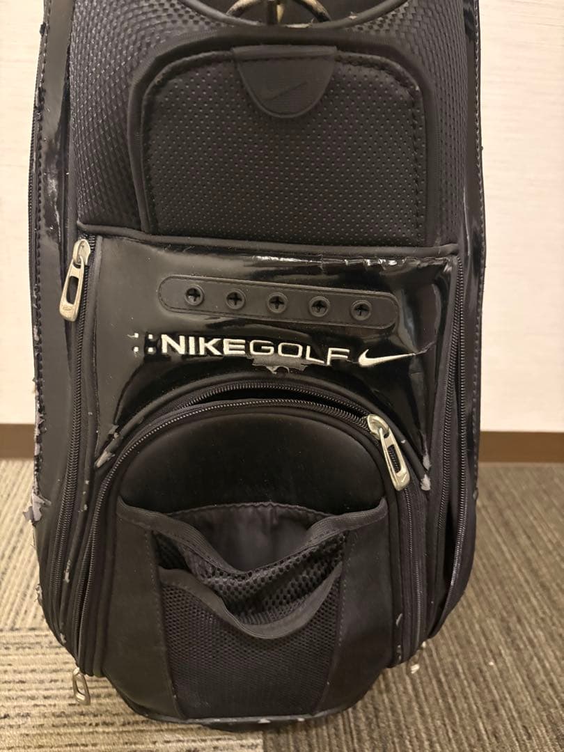 NIKE golf キャディバッグ、フード付き