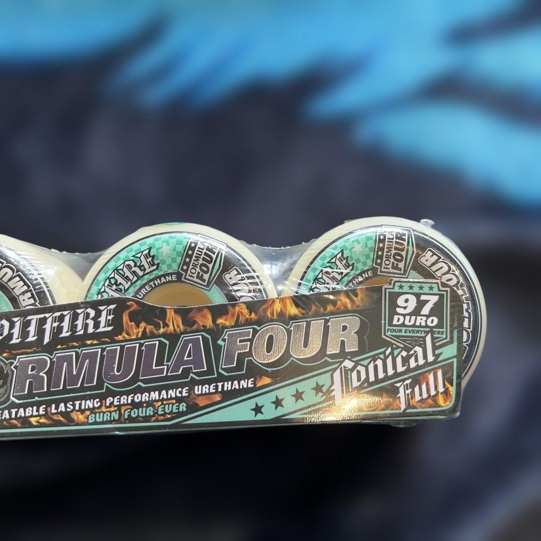 Spitfire Formula Four 58mm97D スケボーウィール