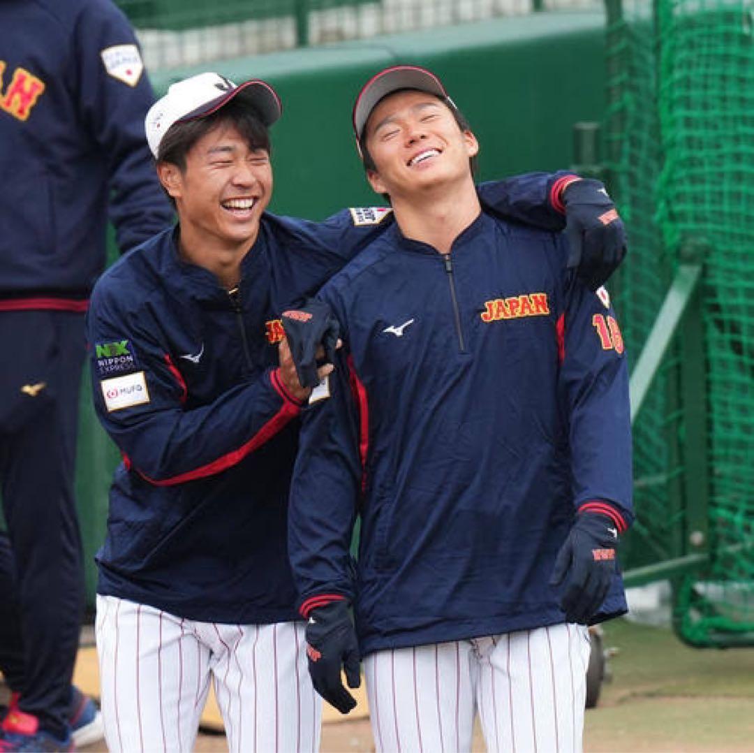 2023WBCオーセンティックトレーニングジャケット(長袖)