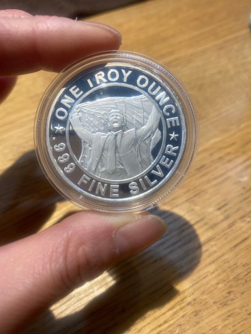 2024 トランプ 暗殺未遂記念 銀貨 1oz .999 シルバーラウンド 純銀