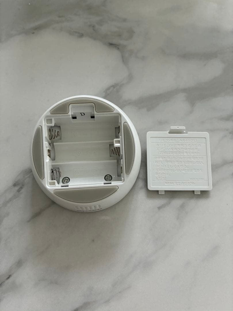 ★未使用保管品★ 富士通 エアコン　リモコン(置き型)　AR-FFD1J