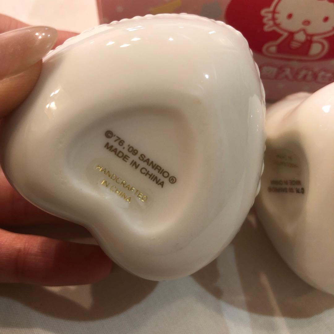 2009 サンリオ　HelloKitty 陶器小物入れセット 非売品