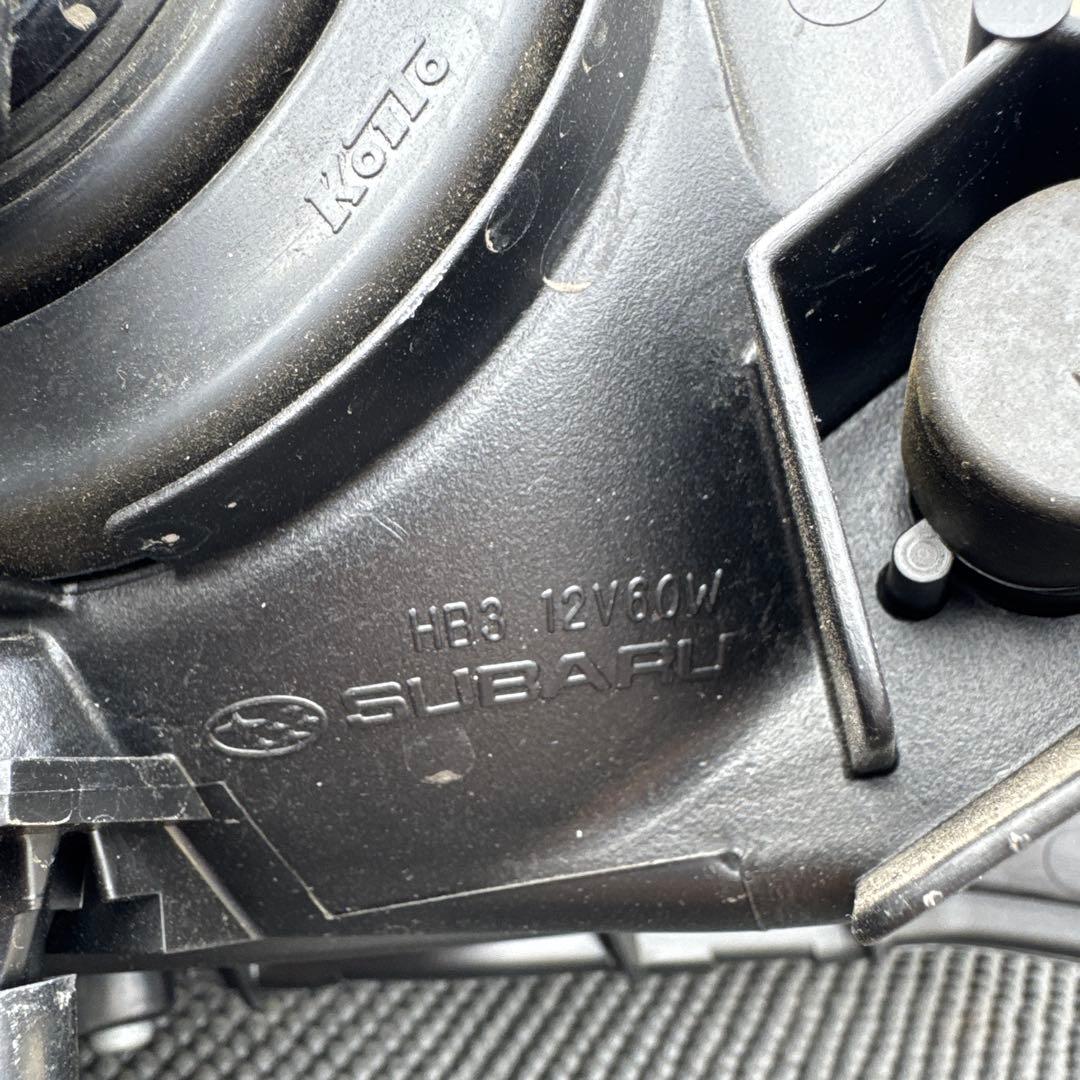 スバル　レガシィ　B4 DBA-BMM ヘッドライトヘッドランプ左右セット中古品