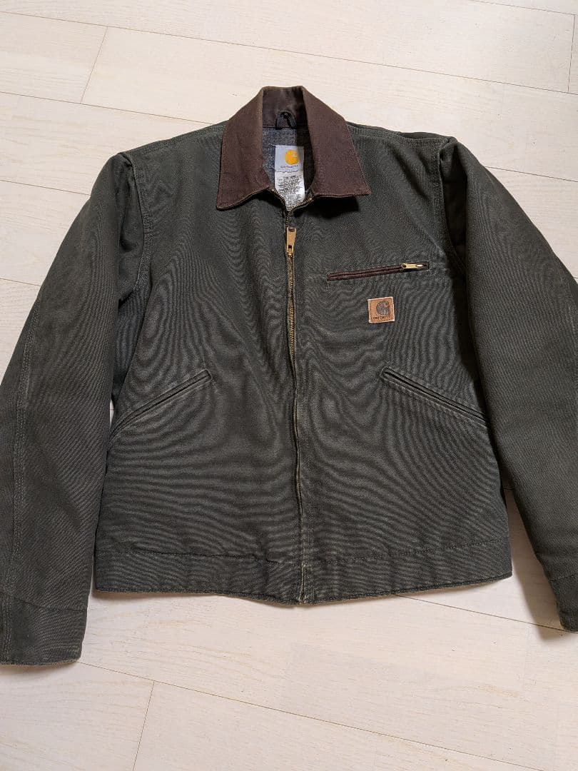 カーハートデトロイトジャケットj97 mos　モスグリーン　S seize