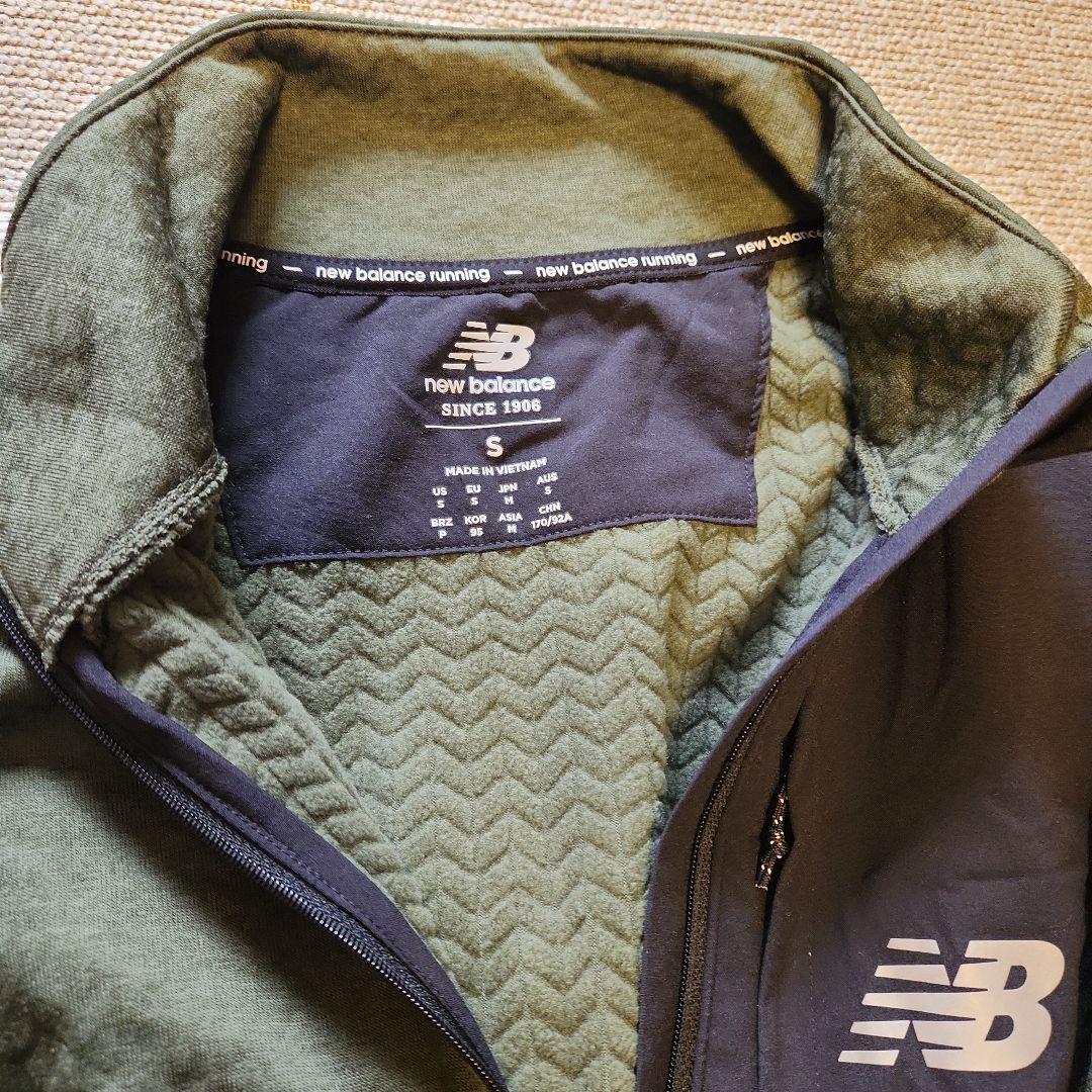 NEW BALANCE Mサイズ　　トレーニングウエア　ハーフジップ