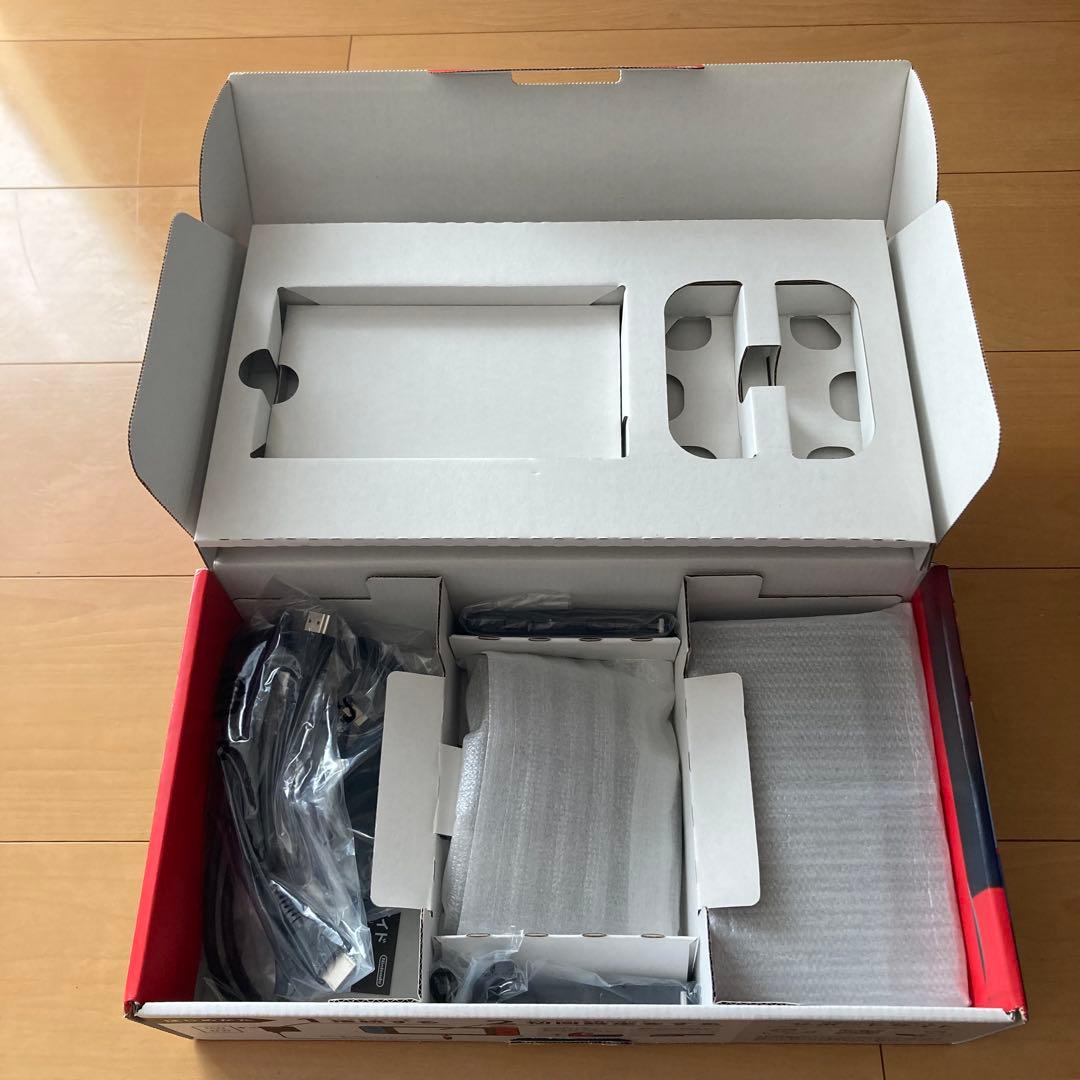 Nintendo Switch本体　ゲームソフトおまけ付き
