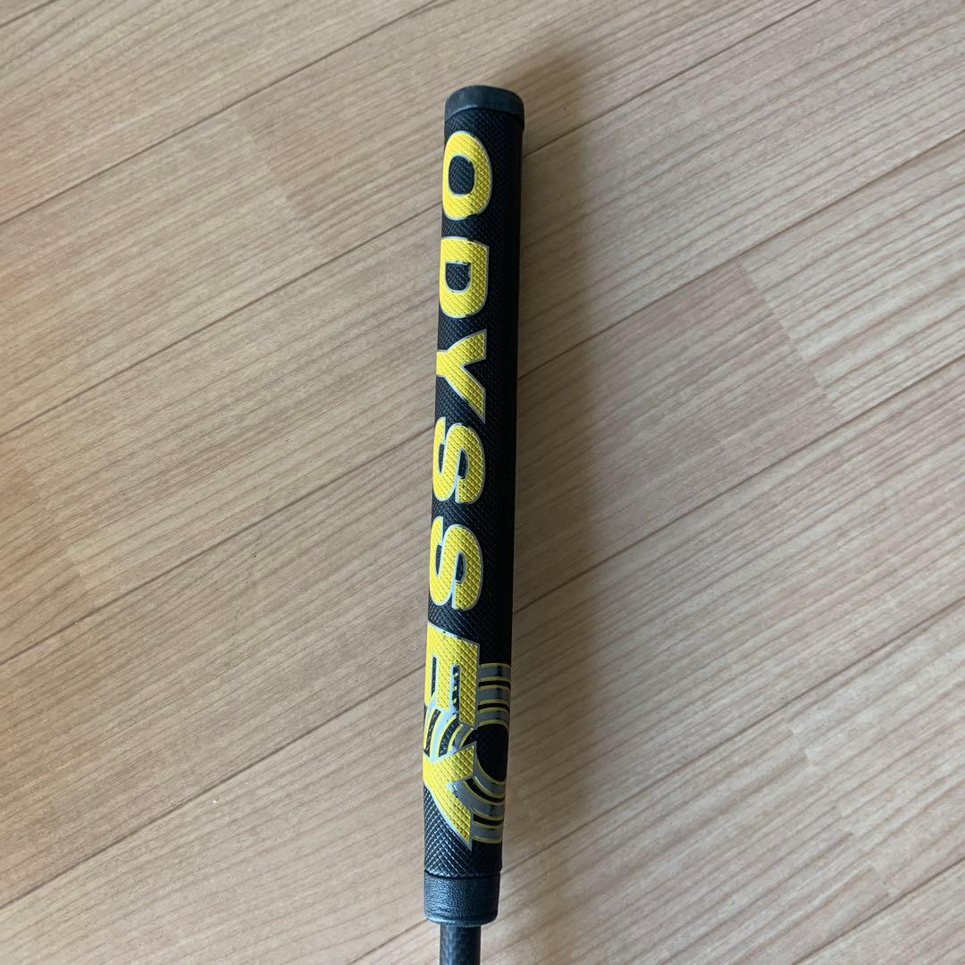 ODYSSEY STROKE LAB ONE パター33インチ　ベッドカバー付き