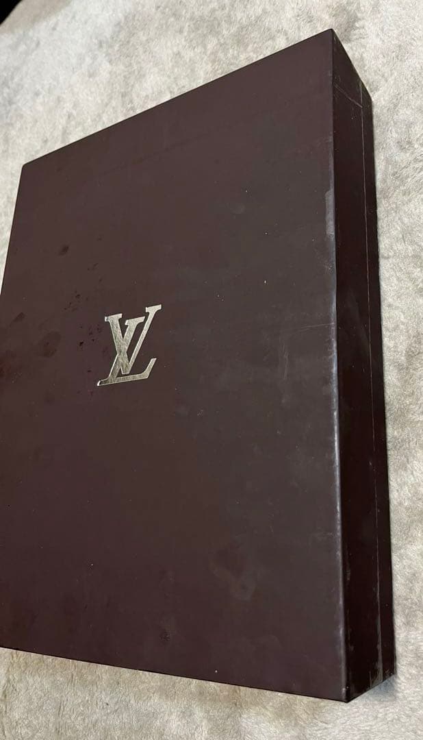 LOUIS VUITTON 華麗なる歴史　本