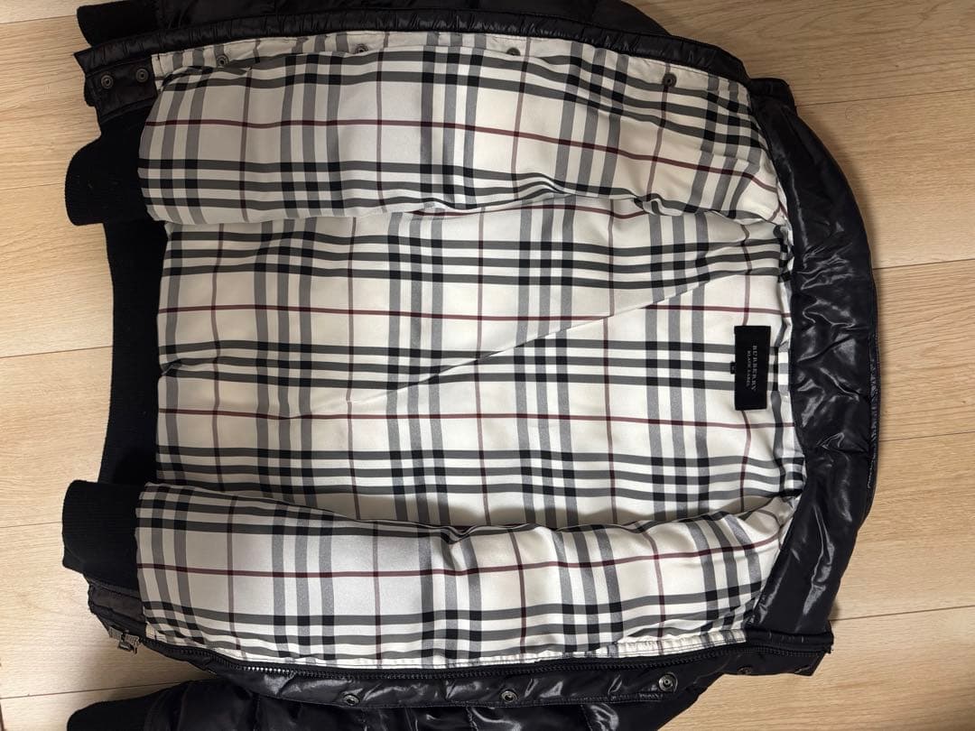 バーバリー（Burberry）ダウン