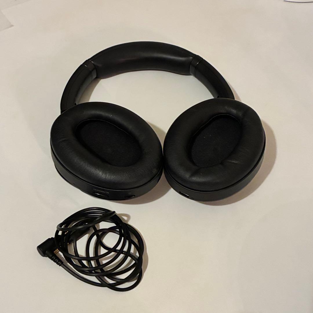 ソニー　ヘッドホン WH-1000X M3 ケース付き