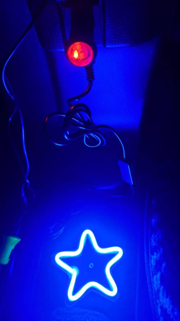 専用車内LEDイルミランプ星形2個セット 青USB変換ユニット付き