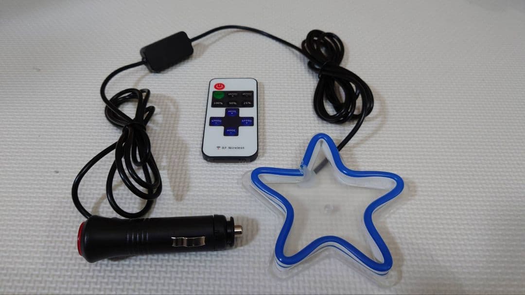 専用車内LEDイルミランプ星形2個セット 青USB変換ユニット付き