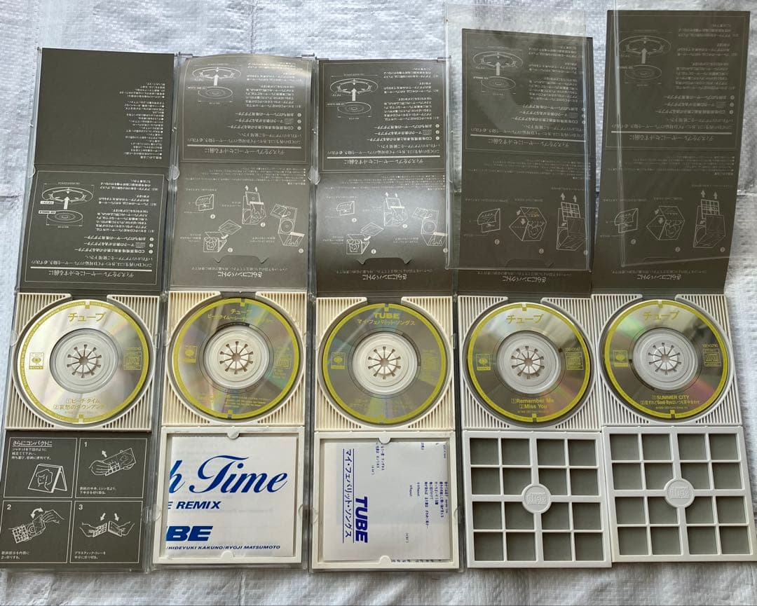 TUBE 8cm シングル 26枚 + シングルCD 16枚