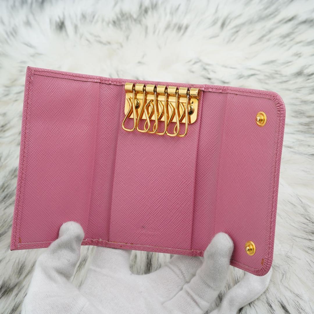 極美品　PRADA プラダ　キーケース　サフィアーノレザー　ピンク