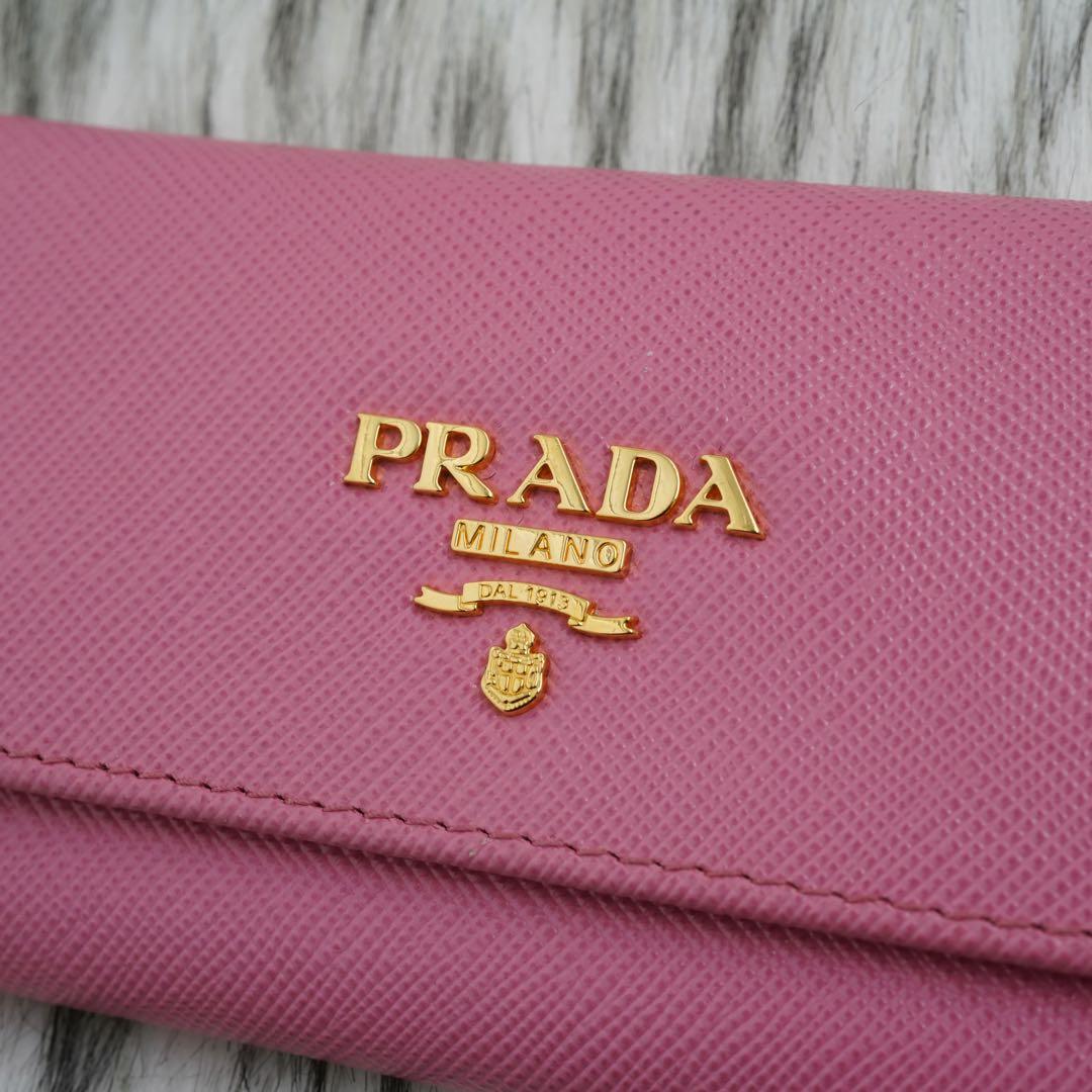 極美品　PRADA プラダ　キーケース　サフィアーノレザー　ピンク