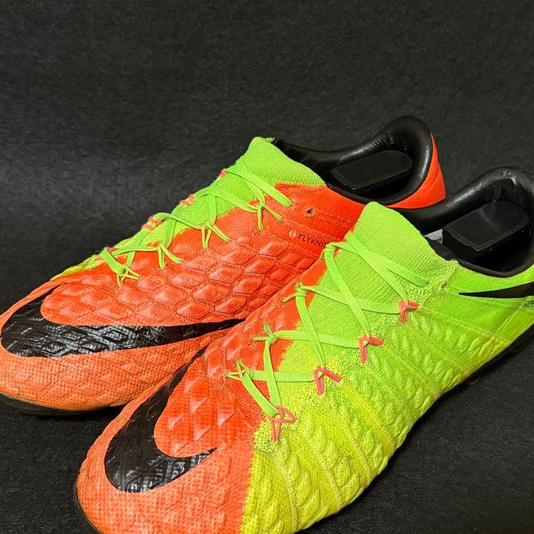 【美品】NIKE ハイパーヴェノム ファントム 3 AG-PRO