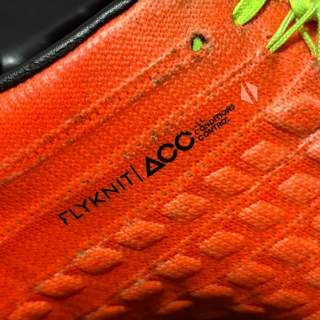 【美品】NIKE ハイパーヴェノム ファントム 3 AG-PRO