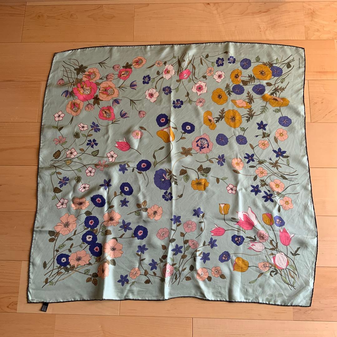 TOMORROWLAND STOLE E FLOWER シルクスカーフ