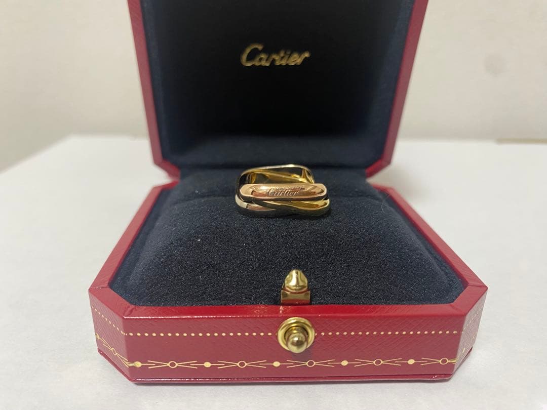 カルティエ！トリニティクッションリング100年記念クラシックモデル51号
