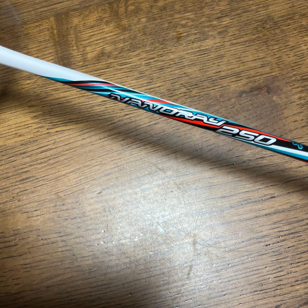 YONEX NANORAY250バドミントンラケット ケース付き