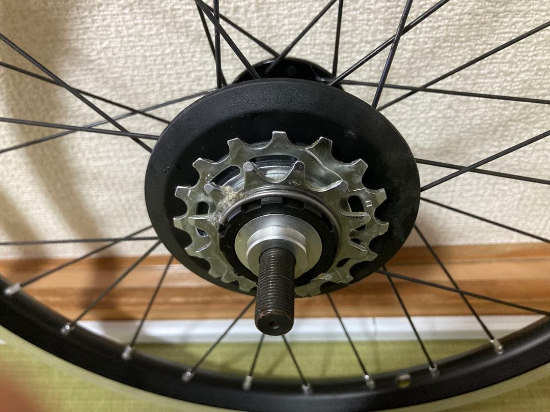 ブロンプトン　スーパーライト　ホイール　2速