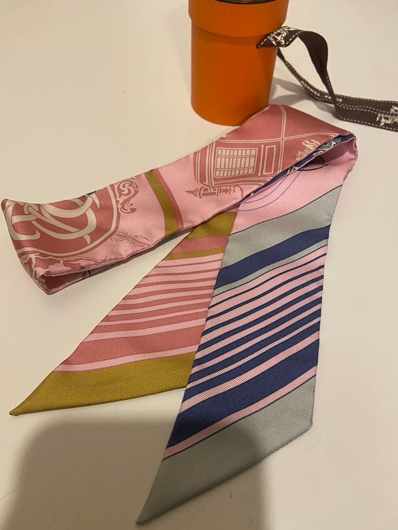 【美品】エルメス ツイリー ピンク