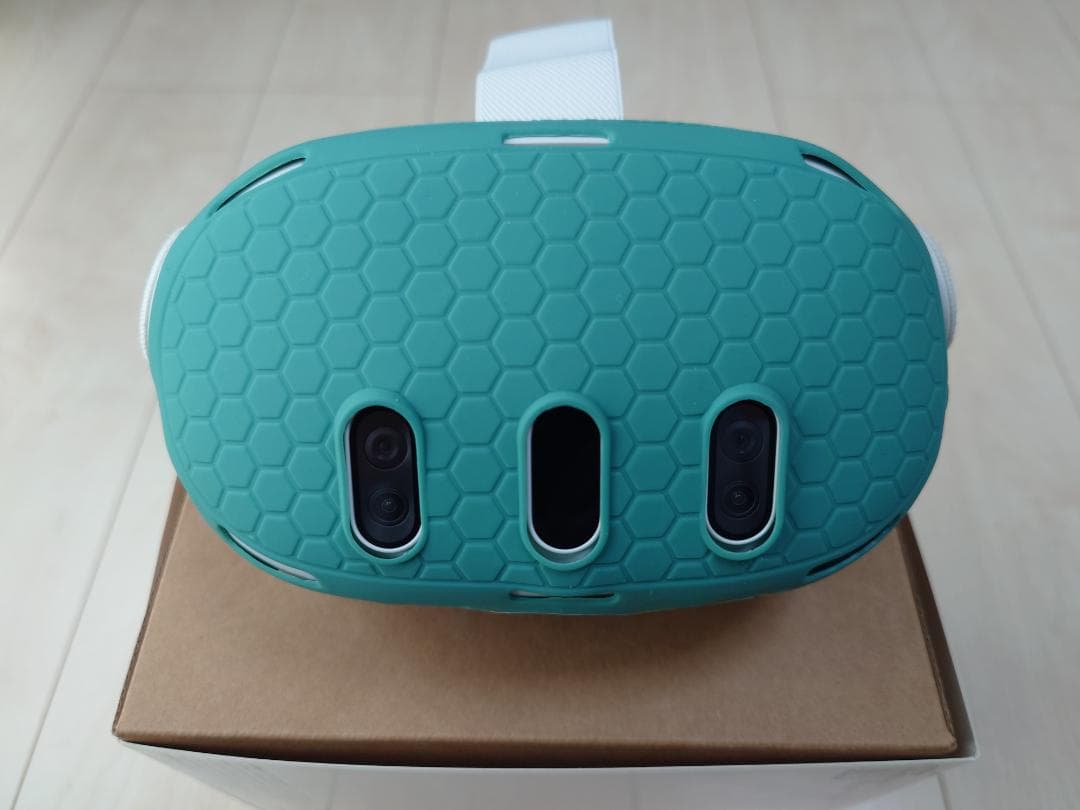 【美品】 Quest 3 128GB VRヘッドセット シリコンカバー付