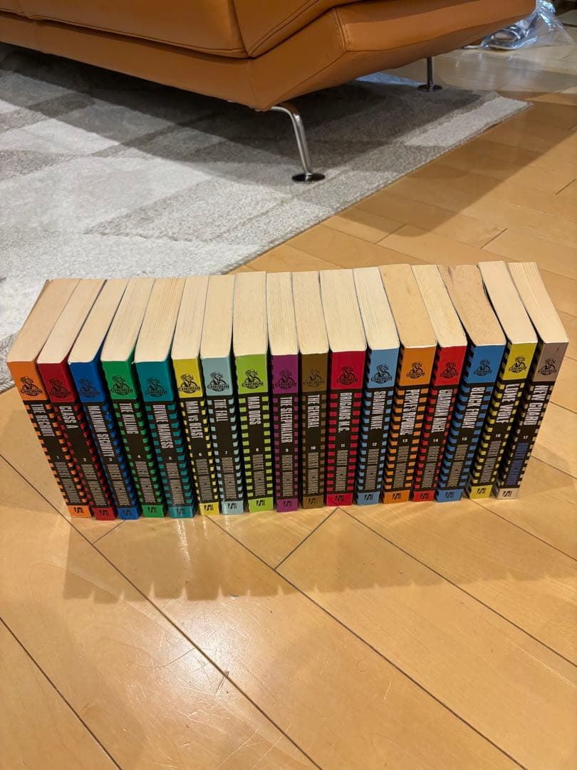 (値下げ！)洋書　CHERUBシリーズRobert Muchamore 全17巻