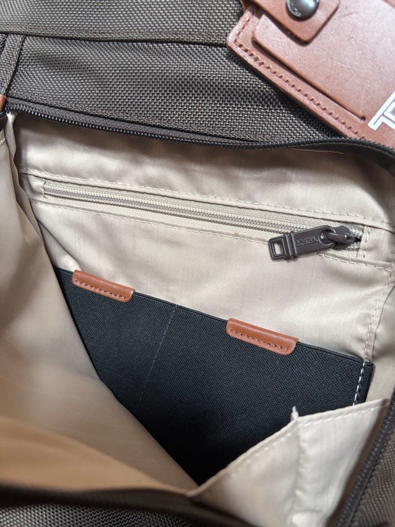 TUMI トゥミ 22157ESH コンパニオン トート エスプレッソ
