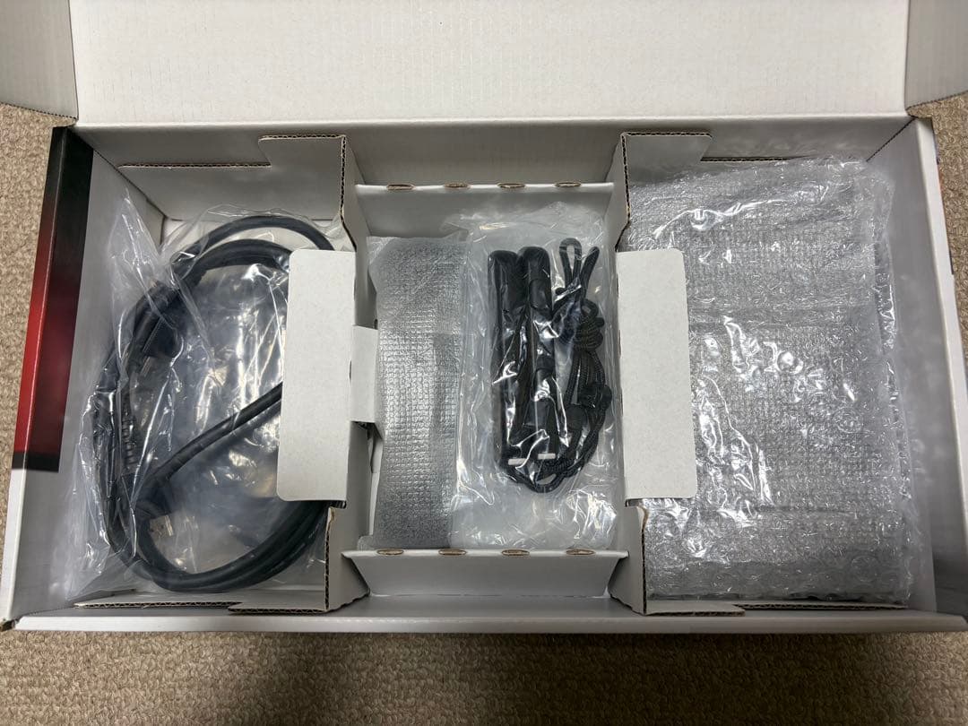 Nintendo Switch 本体　付属品完備➕ポーチ