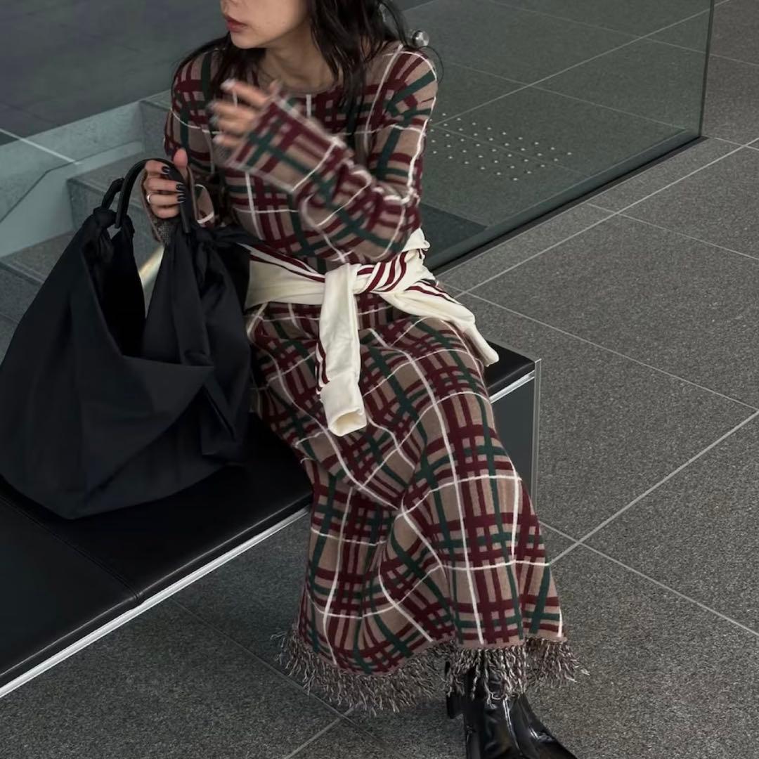 2025アメリ2WAY HANDWRITING CHECK KNIT DRESS