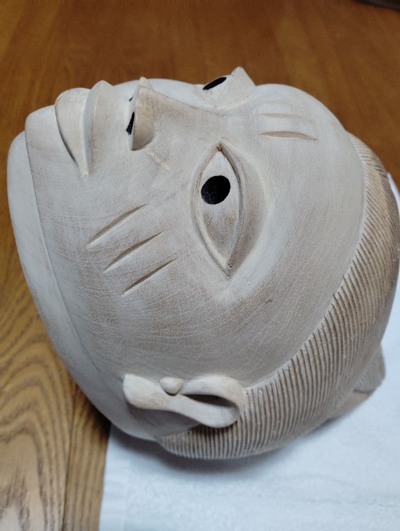 ベナン出身彫刻師　手作りの木製御面　アフリカ彫刻　現代アーティスト　美品　芸術品
