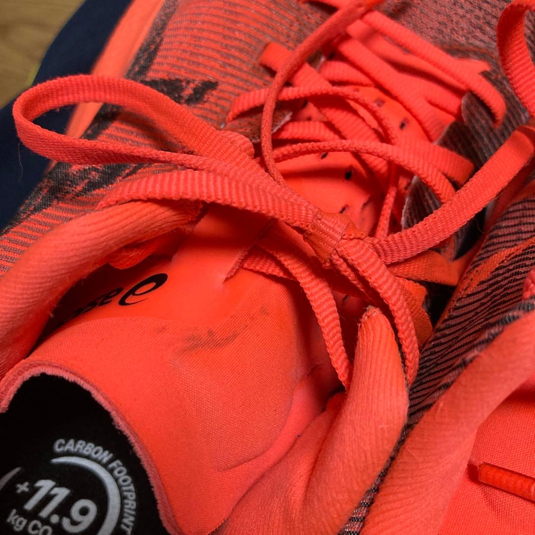 ASICS スーパーブラスト　25.5