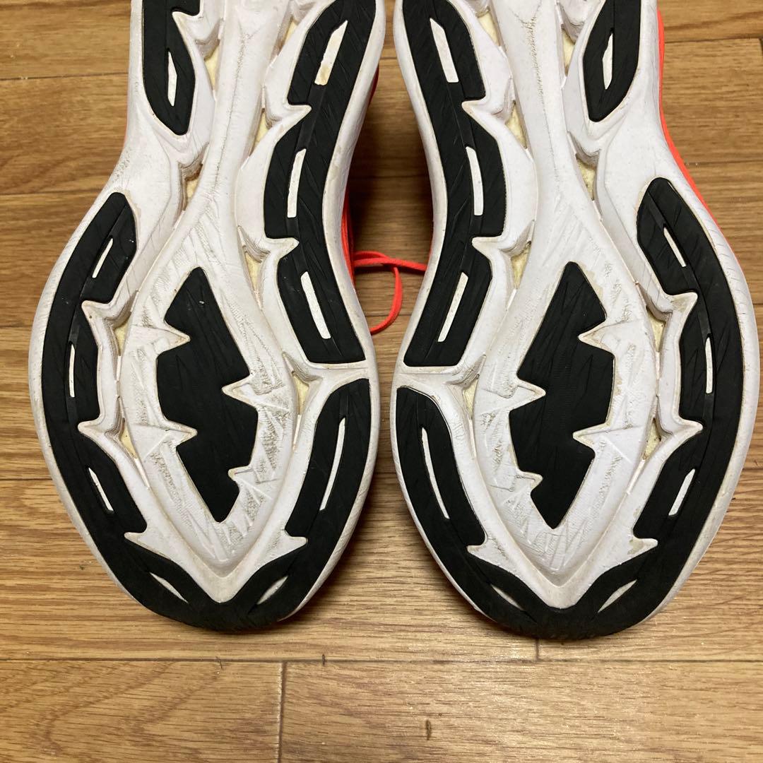 ASICS スーパーブラスト　25.5