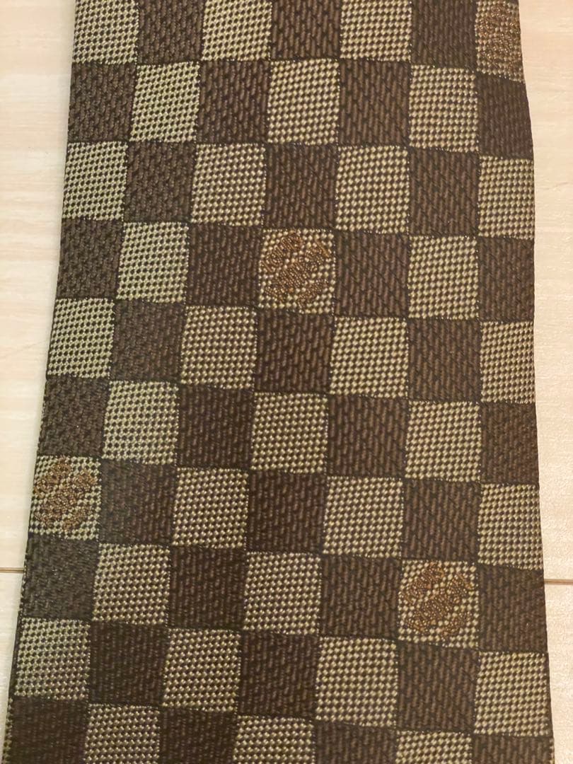 LOUIS VUITTON ロゴ　ネクタイ