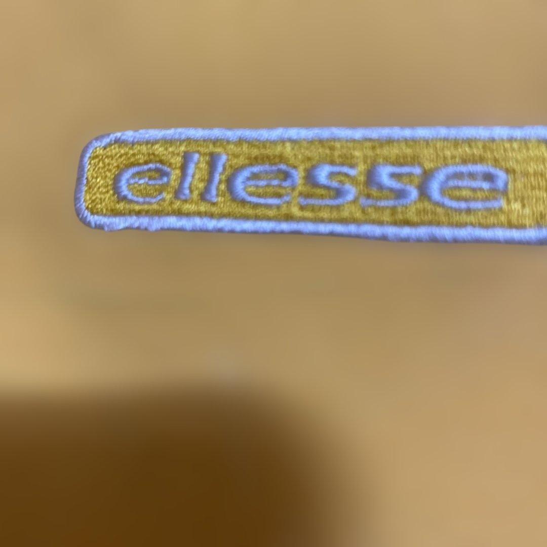 美品ellesse スキーウェアセット（ジャケット・パンツ）