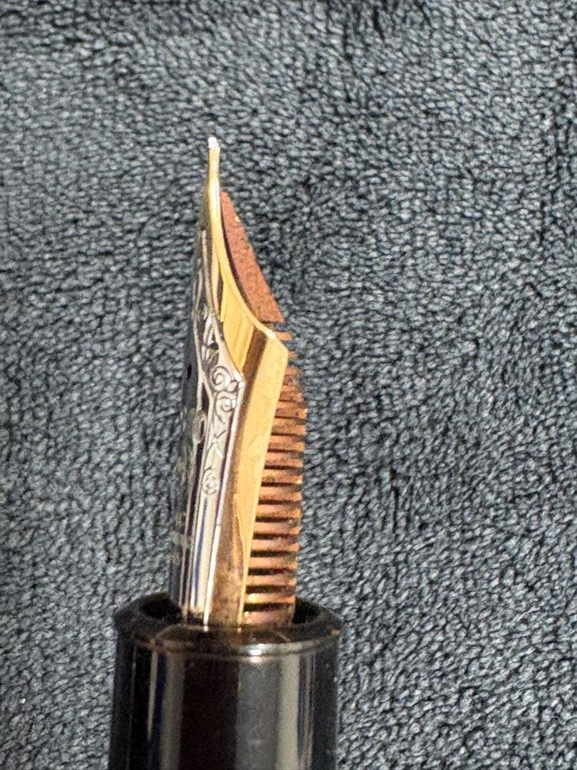 MONTBLANC 万年筆 マイスター
