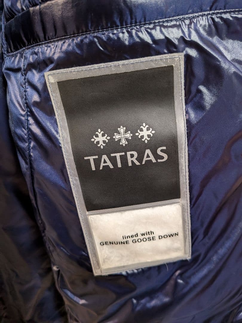 TATRAS ネイビー ダウンベスト