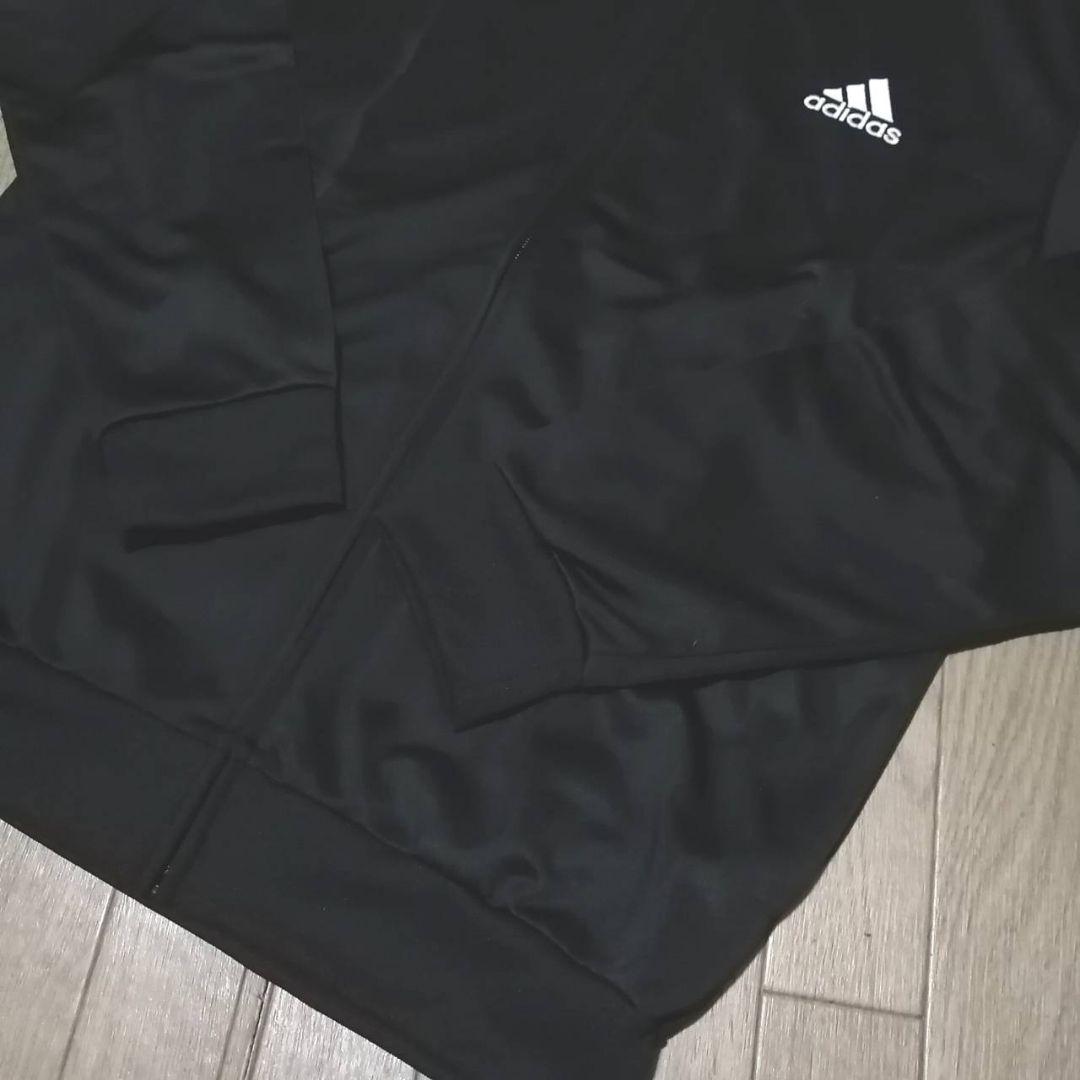 【残りわずか】新品　adidas メンズXL ジャージ上下セット 正規品